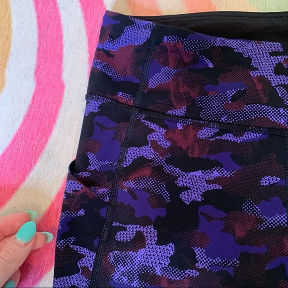 Lululemon leggings - Picture 8 of 9